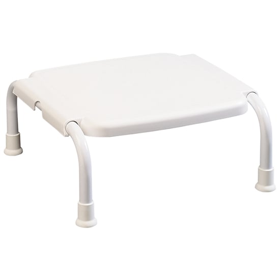 Stapel makes stepping in and out of the bathtub safe.