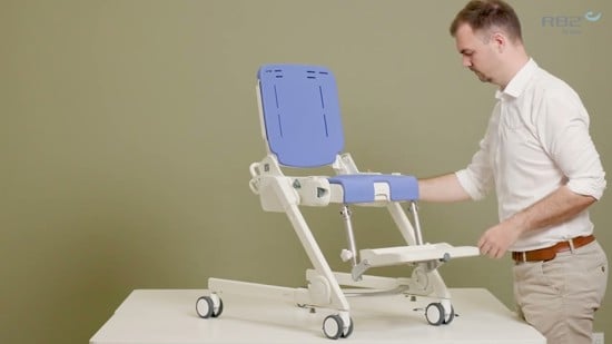 How to adjust seat depth on Flamingo Curo